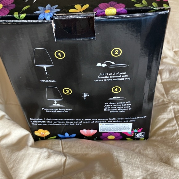 ScentSational Day of the Dead Wax Warmer – Illuminate Your Home Rosa - Picture 5 of 6